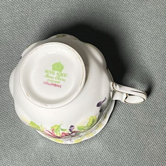 Royal Albert Bone china Teacup & Saucer Columbine Flower Made In England Tea Cup - Picture 10 of 11
